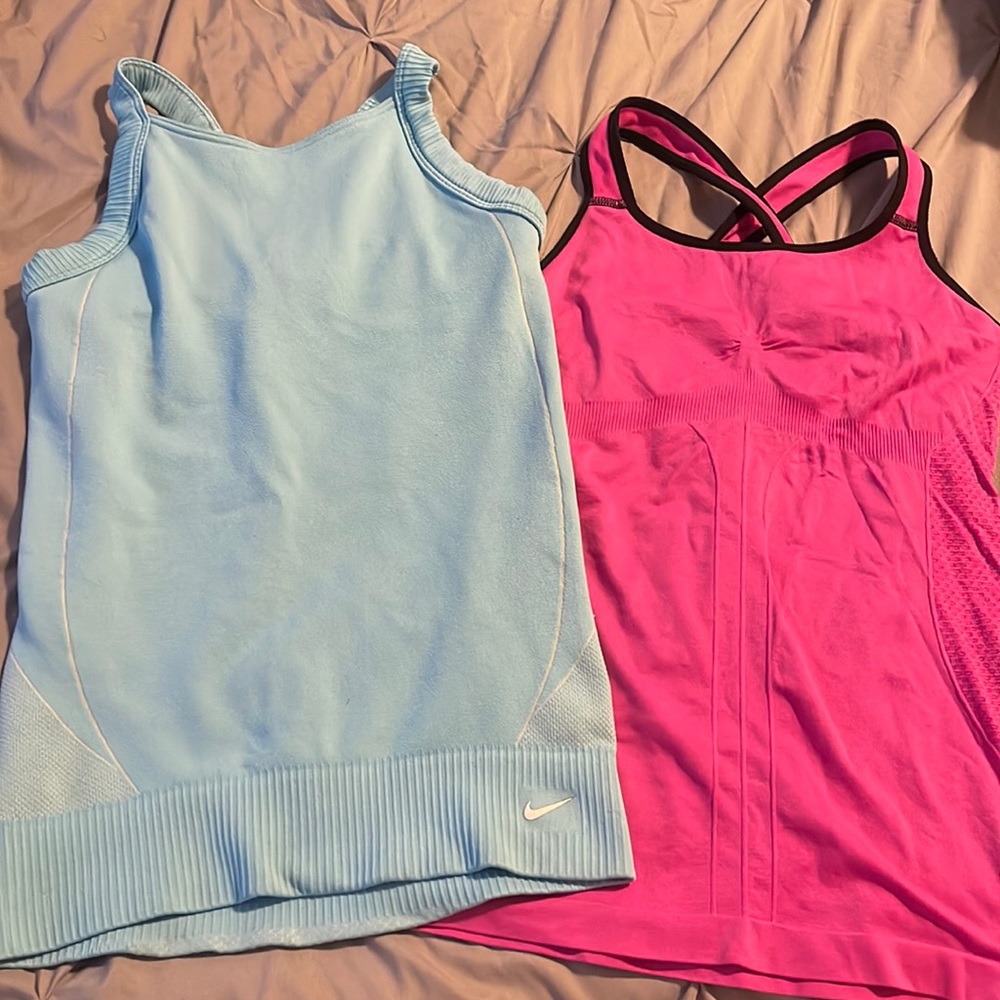 Workout top bundle Size S